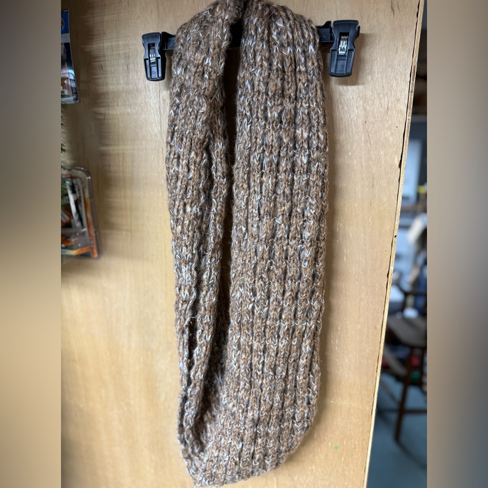Cozy Brown Knit Scarf